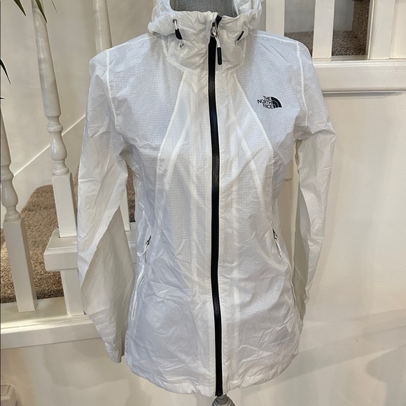 Northface rain jacket - Picture 6 of 10